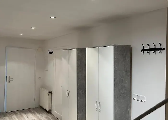 Апартаменты Ferien- Monteurwohnung Билефельд